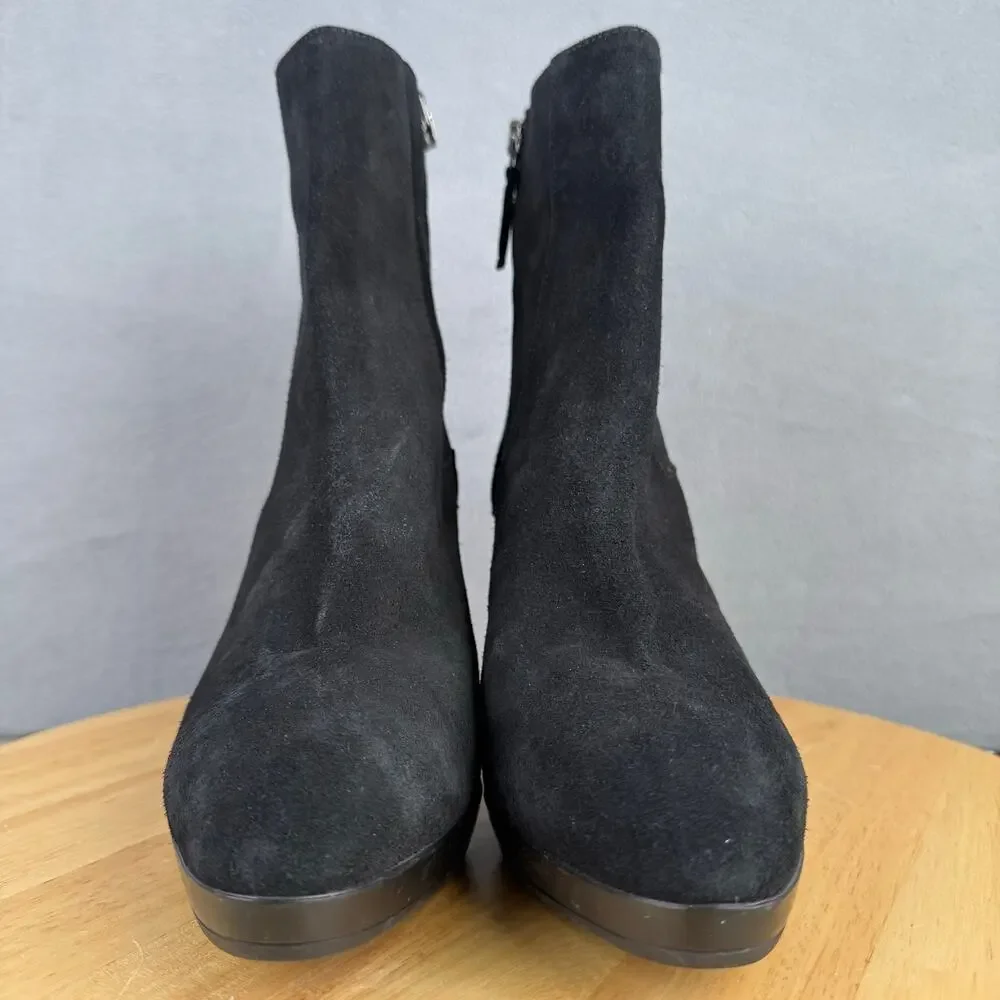 Aquatalia Regan Black Suede Platform Bootie Almond Toe‎ Zip Up Women’s Size 9 US